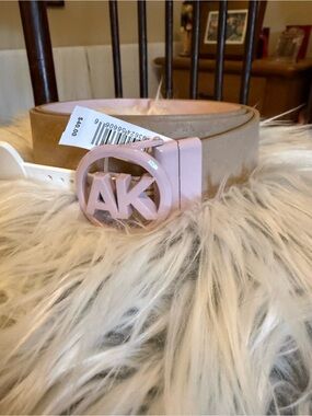 ANNE KLEIN Reversible AK Logo Pink Belt.